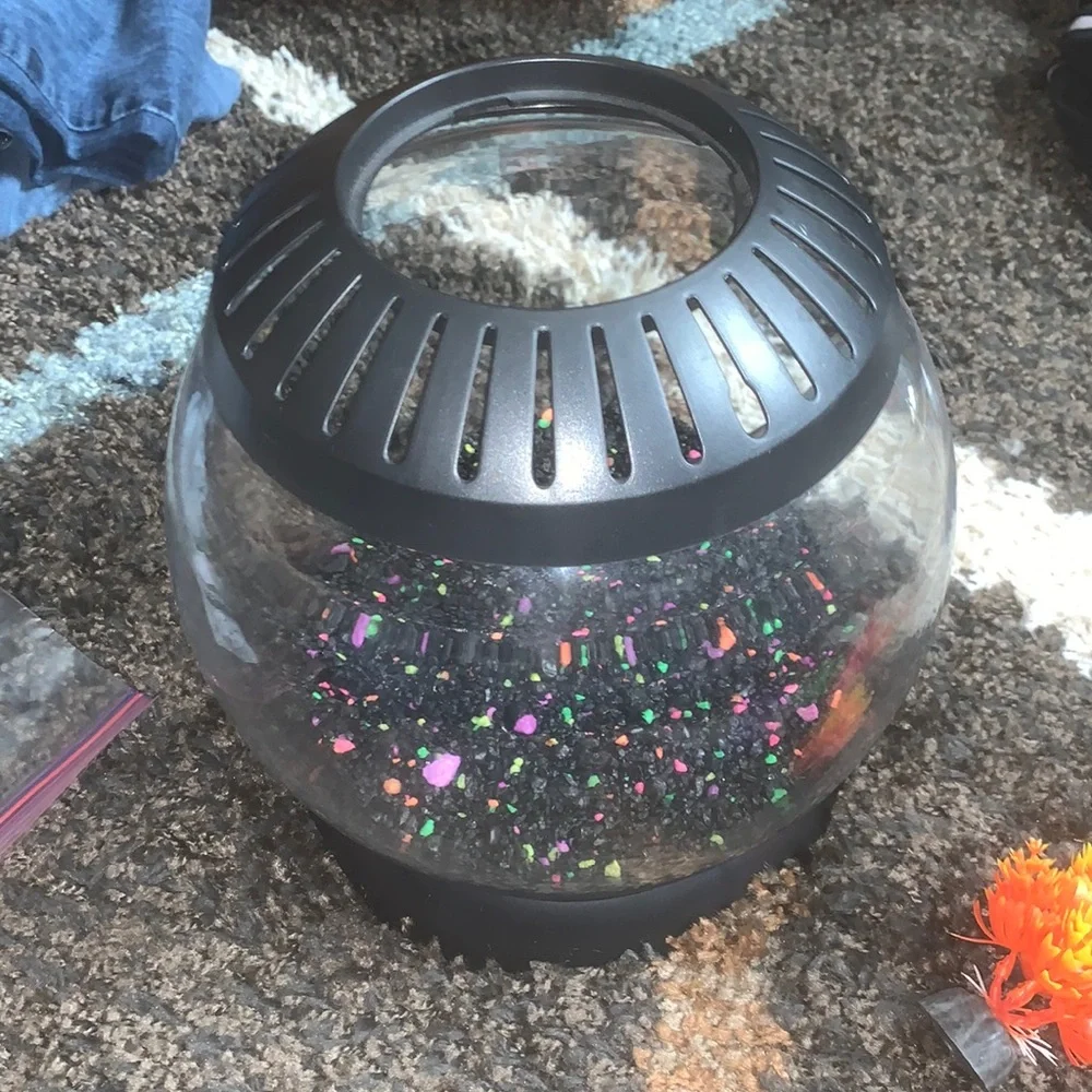 1 1/2 gallon-2 gallon fish bowl